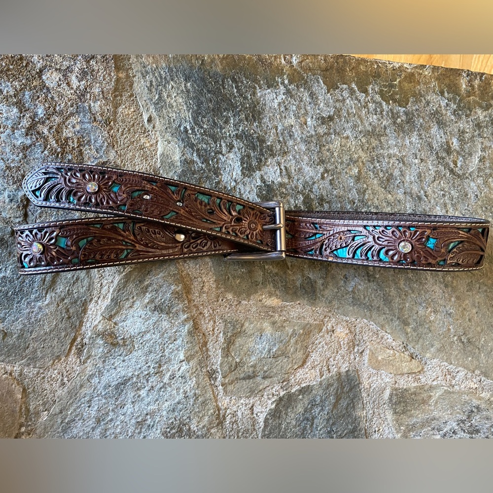 M Ariat Leather Belt